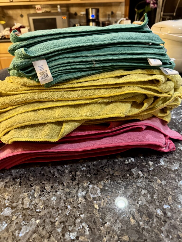 Color-coded-microfiber-towels